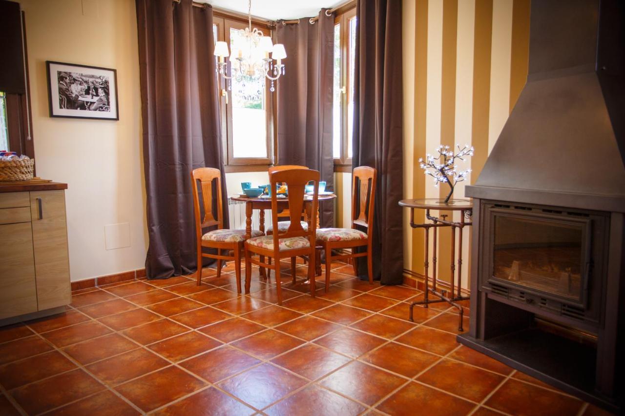 Villa El Bulín de Braojos - Casa Marta Braojos de la Sierra Exterior foto
